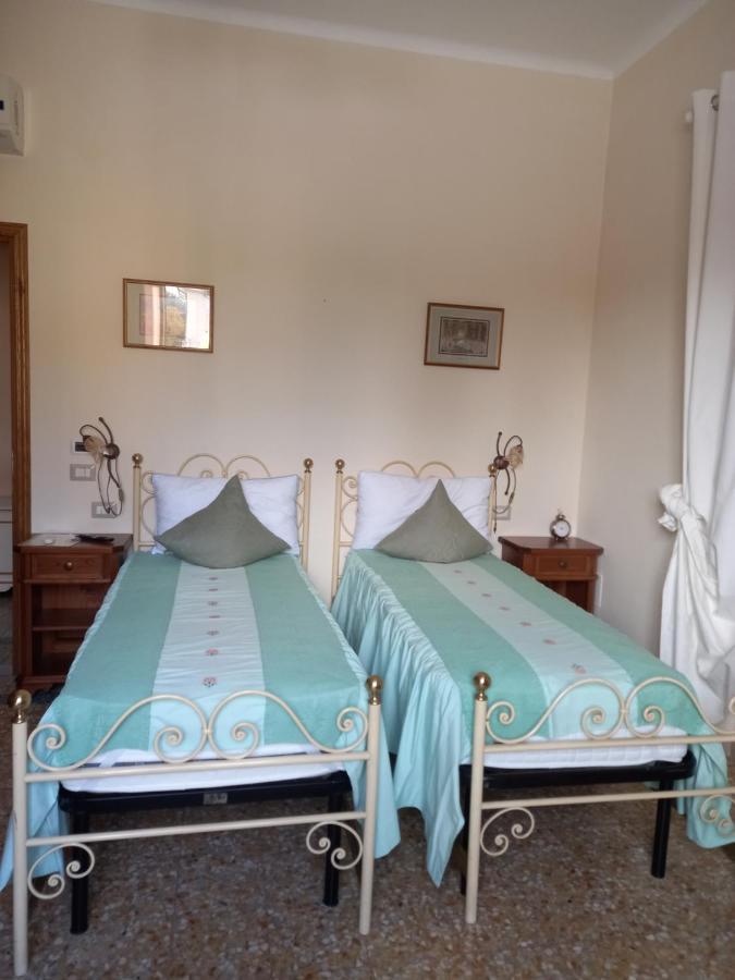 Bnb Villa Melany Vicino Centro Lucca Zimmer foto