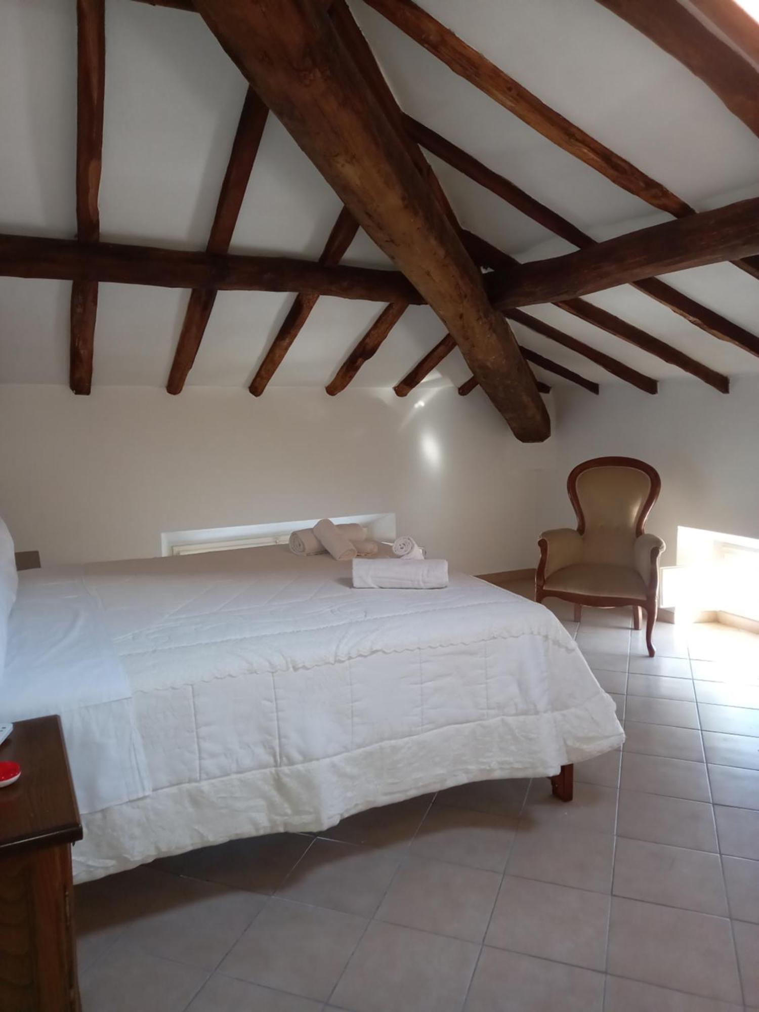 Bnb Villa Melany Vicino Centro Lucca Zimmer foto